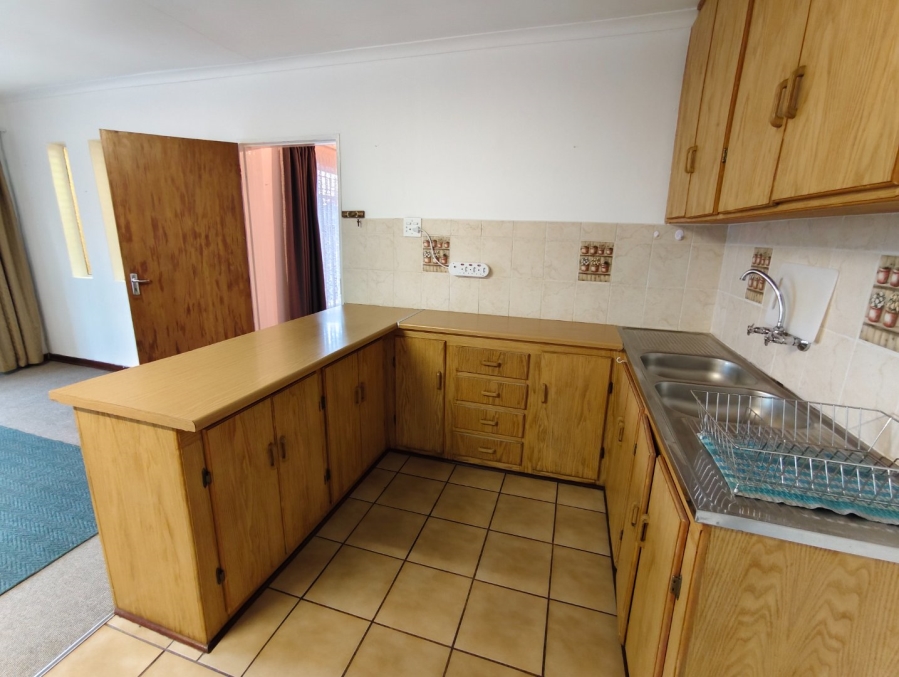 To Let 1 Bedroom Property for Rent in Pellissier Free State
